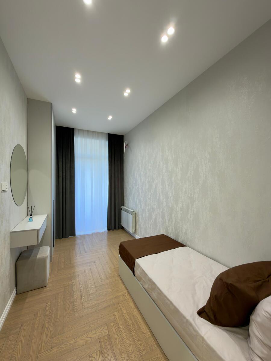 Satılır 4 otaqlı yeni tikili 143 m² — Mənzil, Bakı (10)