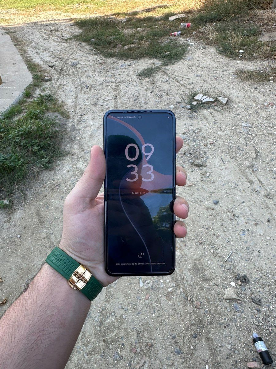 Motorola Razr 60 Ultra Rio Red 256GB/16GB — Smartfonlar, Bakı (3)