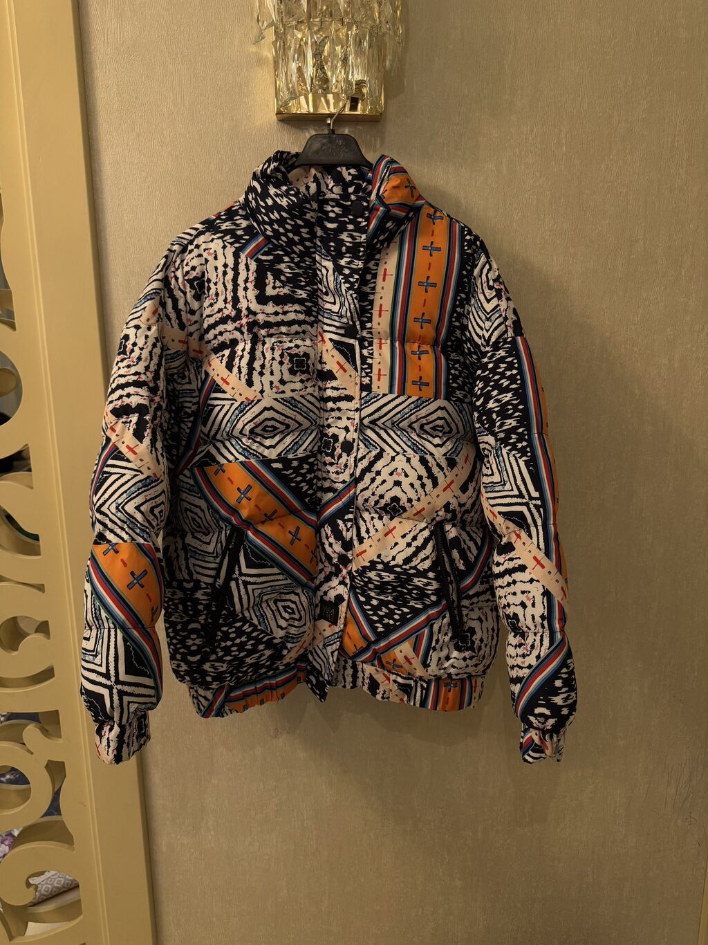 Yenidir Etiketli Alexander Wang 140 azn alinib 60 azn satilir — Jaketlər, Bakı
