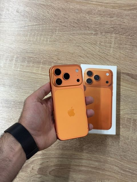 Apple iPhone 17 Pro Cosmic Orange 256GB/12GB — 2 199 ₼ · Bakı · Smartfonlar Apple iPhone 17 Pro Cosmic Orange 256GB/12GB — Bakı