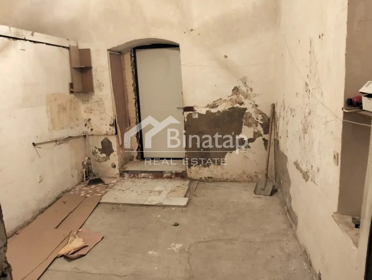 Satılır 2 otaqlı köhnə tikili 30 m², Sahil metrosu, Nəsimi rayonu — Mənzil, Bakı (3)