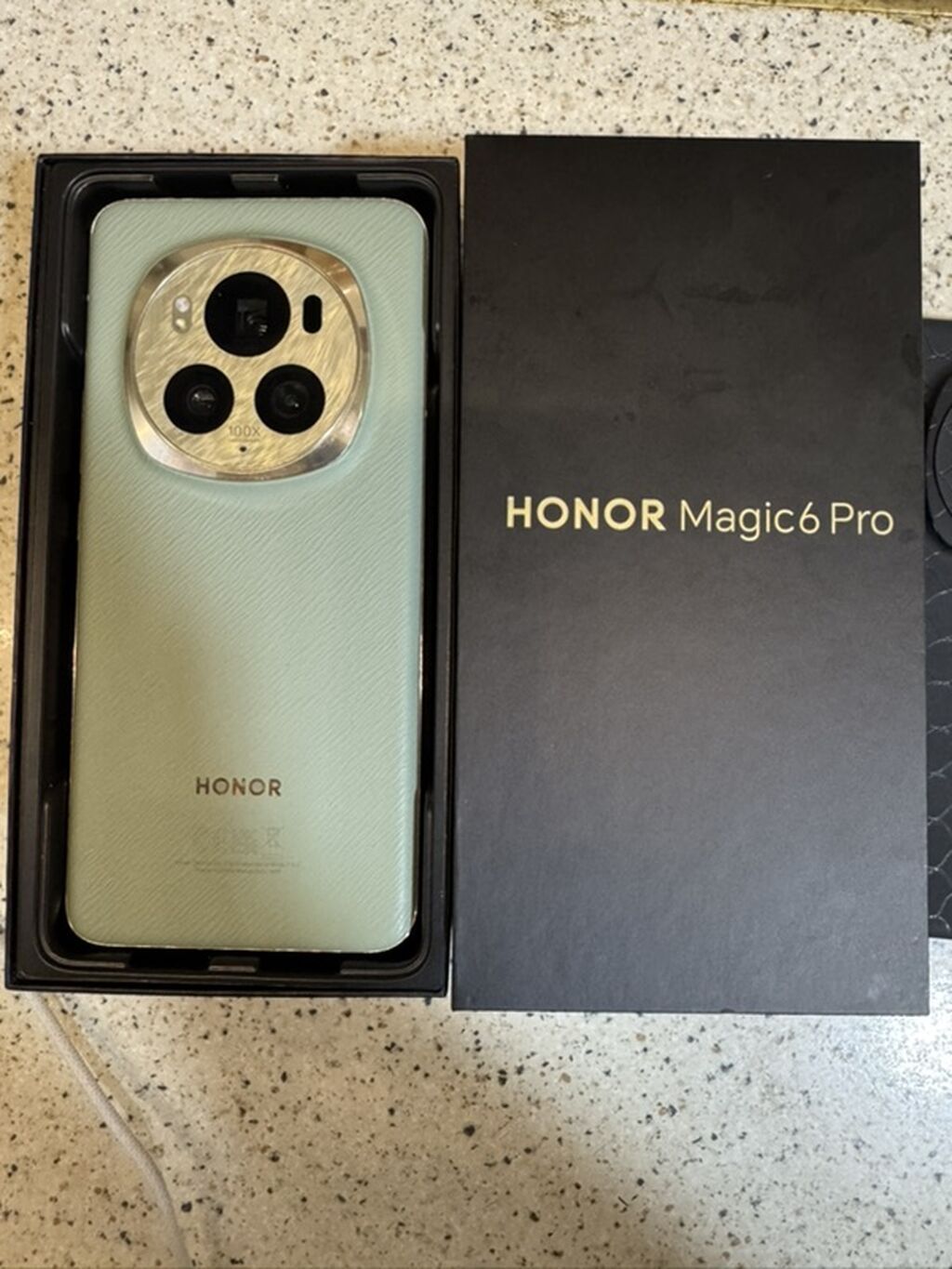 Honor Magic 6 Pro, rəng - Yaşıl — Honor, Digah