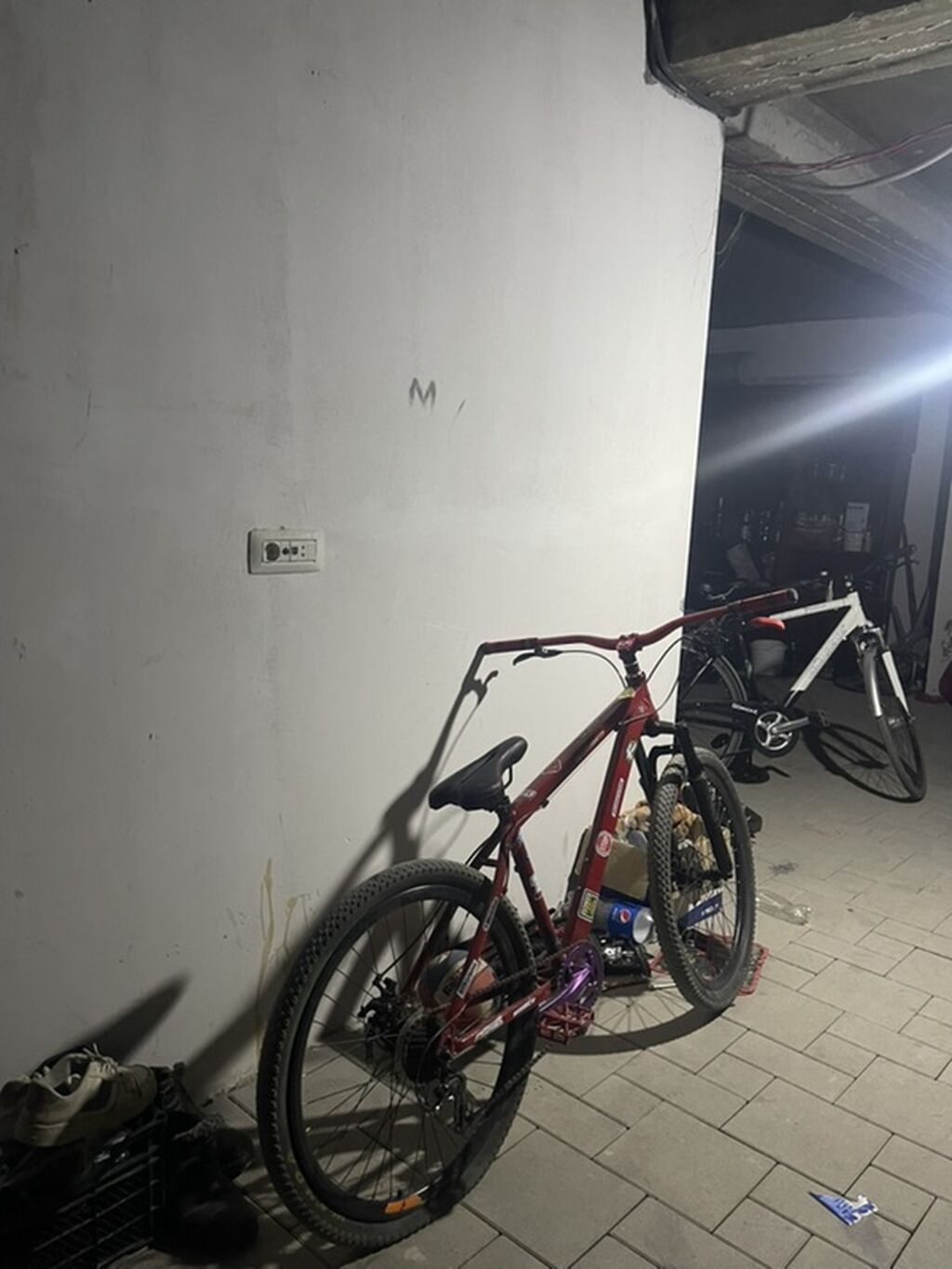 Velosiped ela veziyetdedir tek problem arxa teker parlagdir fso — Dağ velosipedləri, Bakı (2)