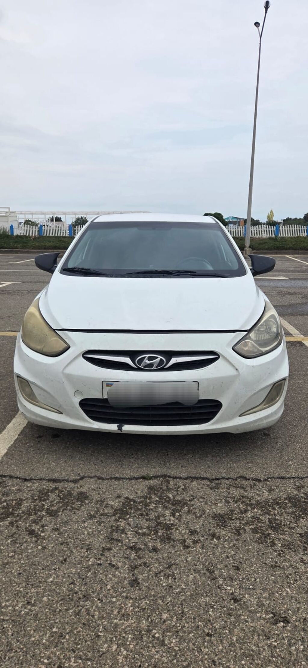 Hyundai Accent: 1.4 l 2012 il — Avtomobillər, Novxanı