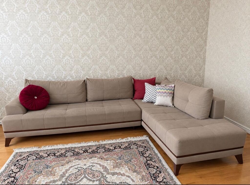 Divan satılır 330₼. İstikbal firması. Ünvan Xətai. 7171. Fatimə99 E — Divanlər, Bakı
