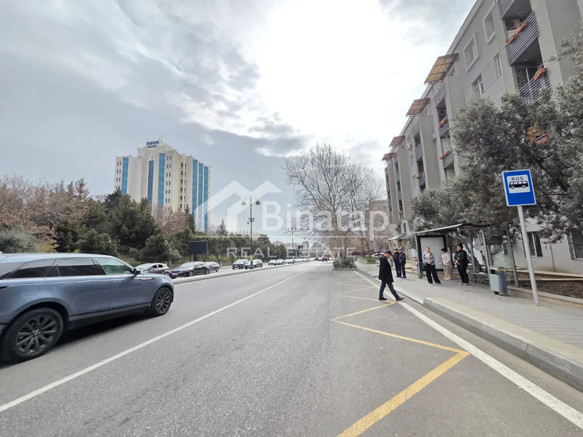 Satılır 2 otaqlı köhnə tikili 55 m², Nizami metrosu, Yasamal rayonu — Bakı