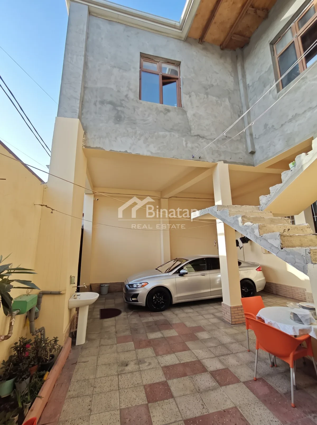 Satılır 5 otaqlı həyət evi / bağ evi 240 m², İnşaatçılar metrosu, Yasamal rayonu — Ev, villa, Bakı (2)