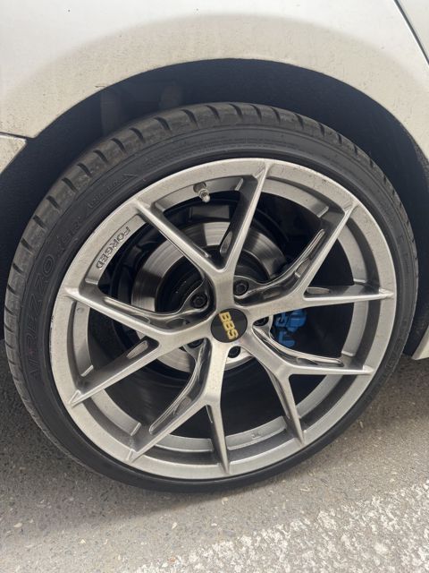 BBS təkəri R19 — Bakı
