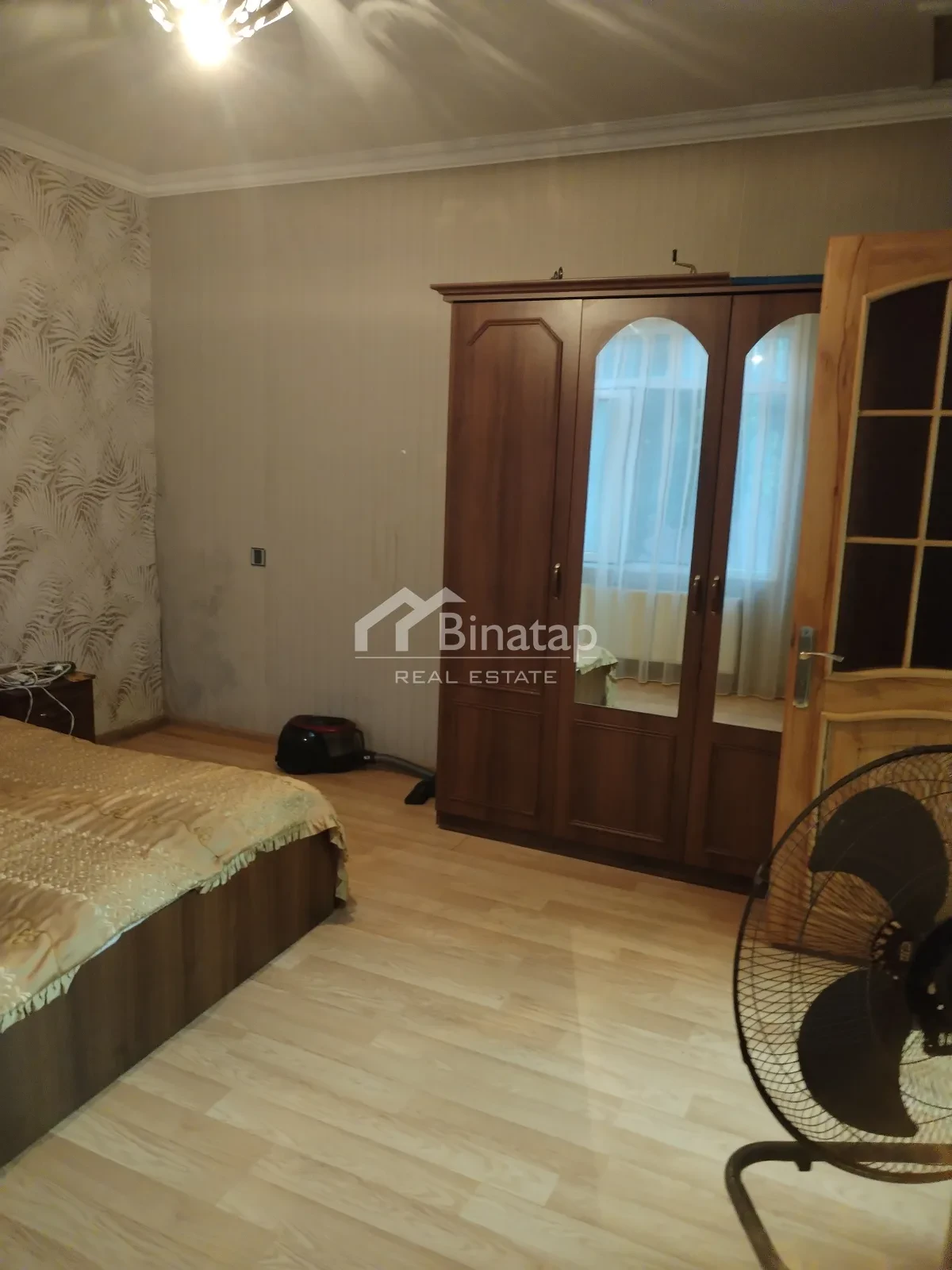 Satılır 4 otaqlı köhnə tikili 1000 m², Koroğlu metrosu, Xəzər rayonu — Mənzil, Bakı (4)