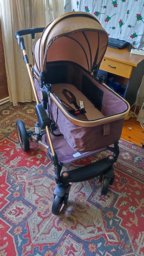 Salam kalaska heç bir prablem yoxdur evden çixmalidir diye satiram — Bakı