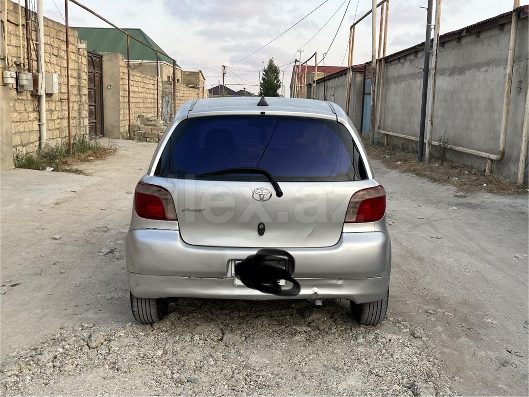1999 Toyota Vitz, 1999, 250,000 km — Avtomobillər, Bakı (4)