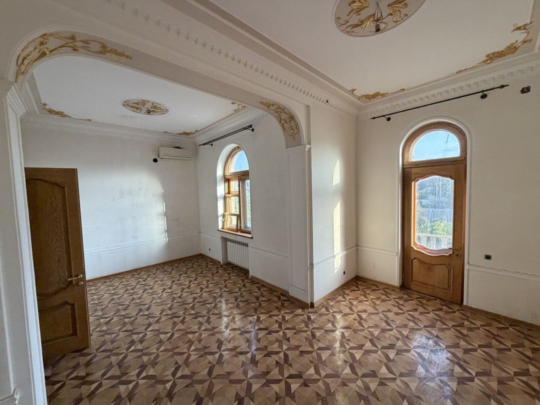 Satılır 6 otaqlı həyət evi/bağ evi 680 m² — Ev, villa, Bakı (11)
