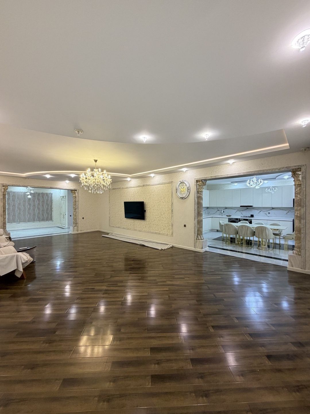Satılır 6 otaqlı həyət evi/bağ evi 350 m² — Ev, villa, Bakı (11)