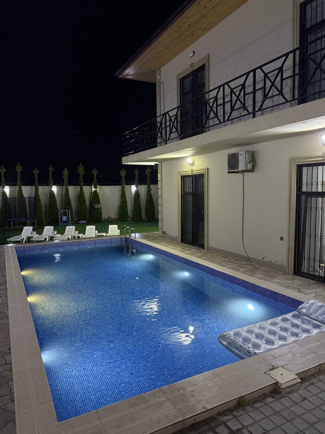 Satılır 5 otaqlı həyət evi/bağ evi 200 m² — Ev, villa, Bakı (2)