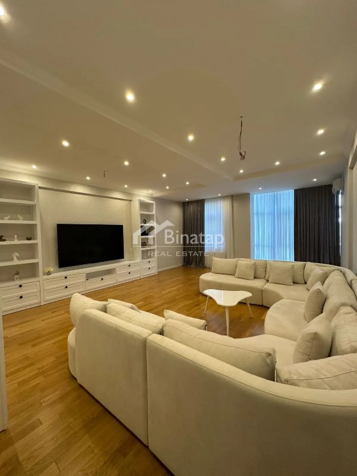 Satılır 4 otaqlı yeni tikili 200 m², Nizami metrosu, Yasamal rayonu — Bakı