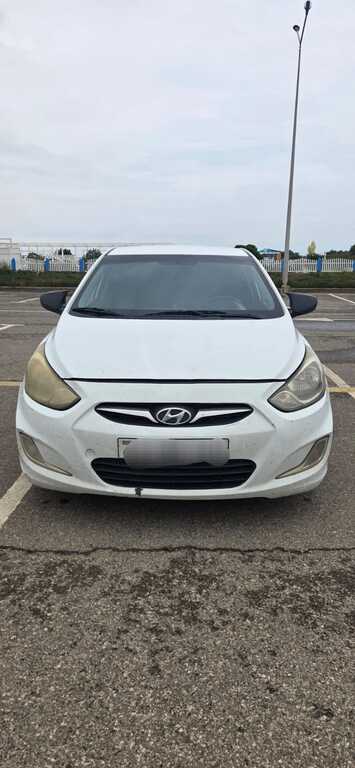 Hyundai Accent, 1.4 L, 2012 il, 248 000 km — Bakı