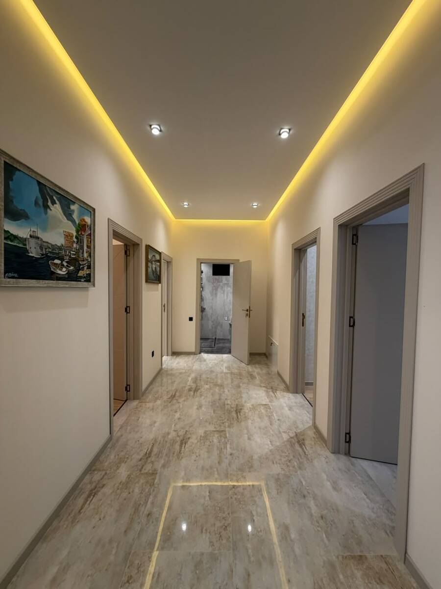 Satılır 4 otaqlı həyət evi/bağ evi 200 m² — Ev, villa, Bakı (11)