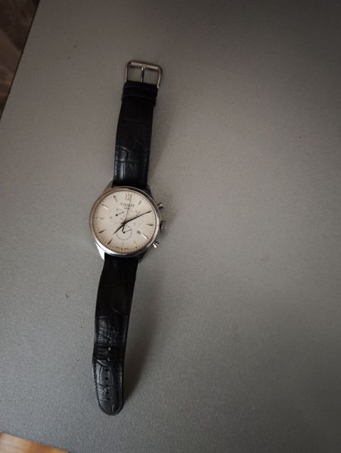 Tissot Klasik Kvars Xronoqraf Kişi Saatı - Brend/model: Tissot, Swiss — Bakı