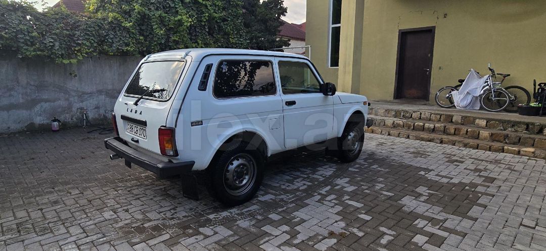 2010 VAZ (Lada) 4x4 Niva, 1.7 L, 2010, 70,600 km 88-CB-070 — Avtomobillər, Bakı (7)
