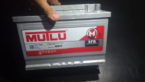 Akkumulyator — Bakı