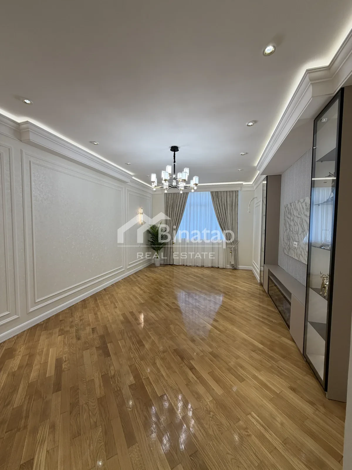 Satılır 4 otaqlı yeni tikili 172 m², Nizami metrosu, Nəsimi rayonu — Bakı