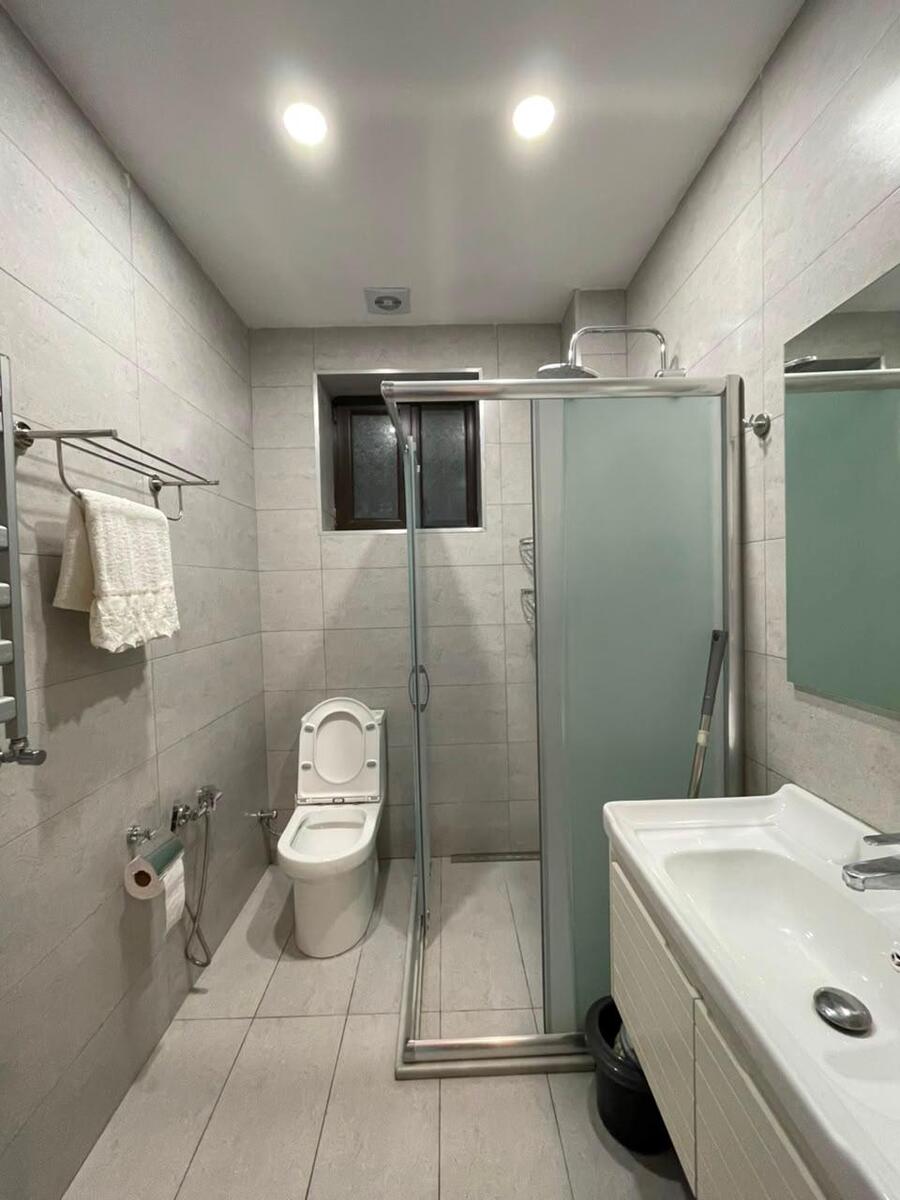 Satılır 5 otaqlı həyət evi/bağ evi 200 m² — Ev, villa, Bakı (12)