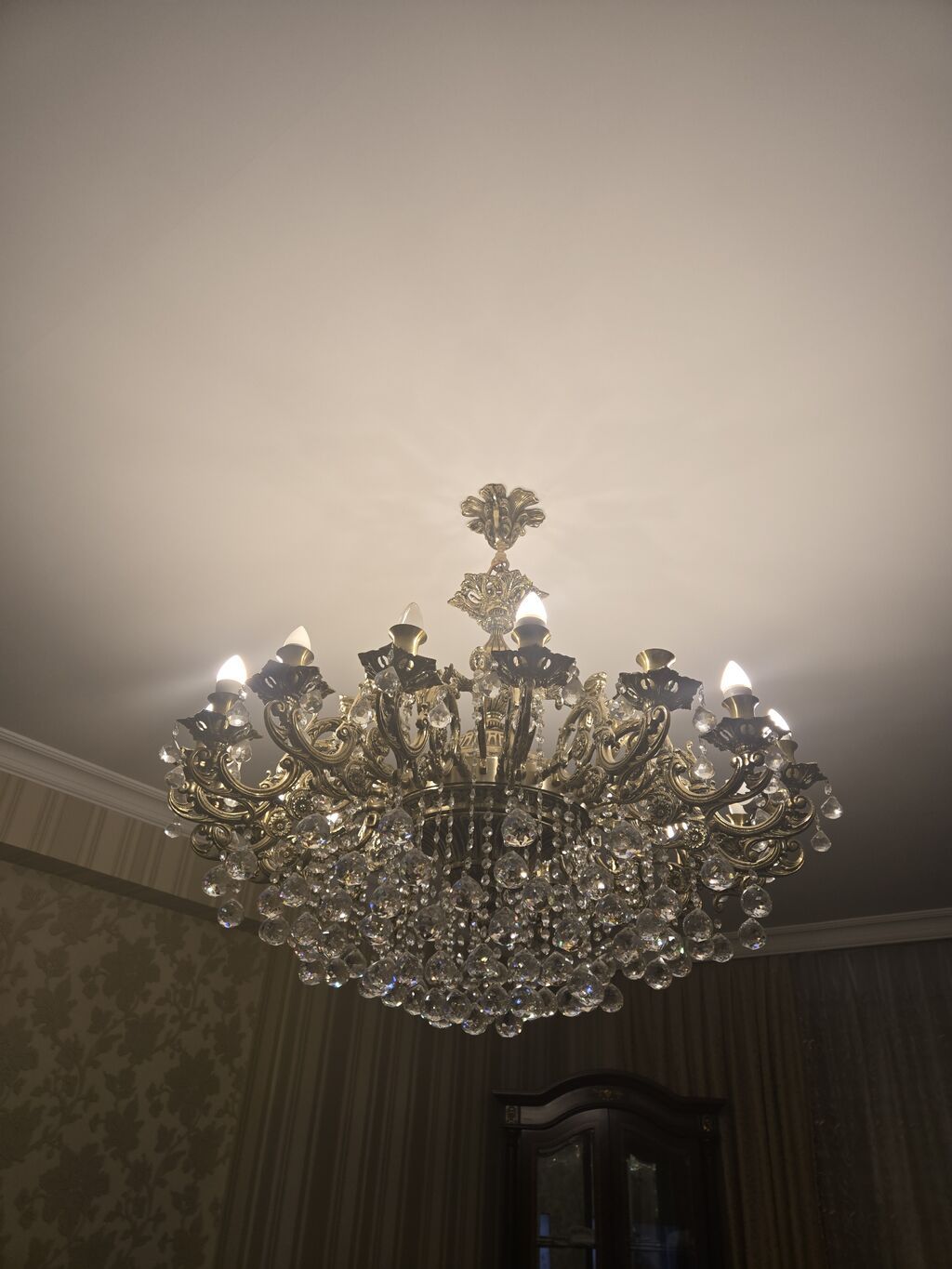 Çılçıraq, 10 və daha çox lampa, Xrustal — Tavan is?qlar? v? cilc?raqlar, Bakı