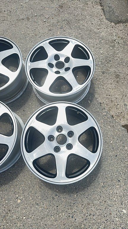 "Hyundai, Kia, Mitsubishi" diskləri R16 — Ehtiyat hissələri və aksesuarlar, Bakı (2)