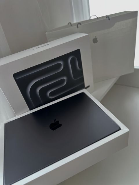 MacBook Pro 16'inch M4 Pro 24/512GB — Bakı