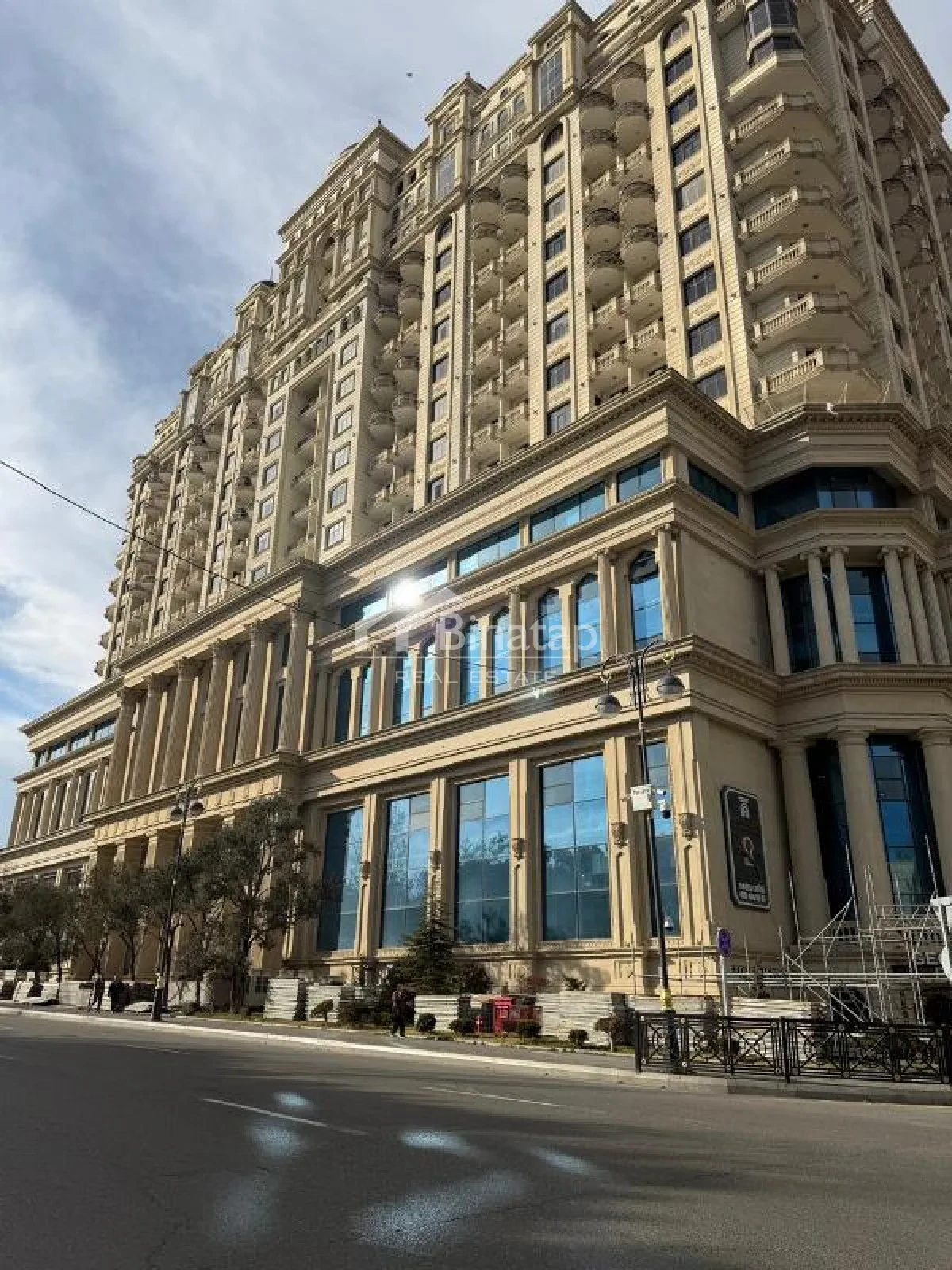 Satılır 3 otaqlı yeni tikili 100 m², Elmlər Akademiyası metrosu, Yasamal rayonu — Mənzil, Bakı (2)