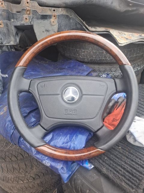 Mercedes sükanı — 400 ₼ · Bakı · Ehtiyat hissələri və aksesuarlar Mercedes sükanı — Bakı