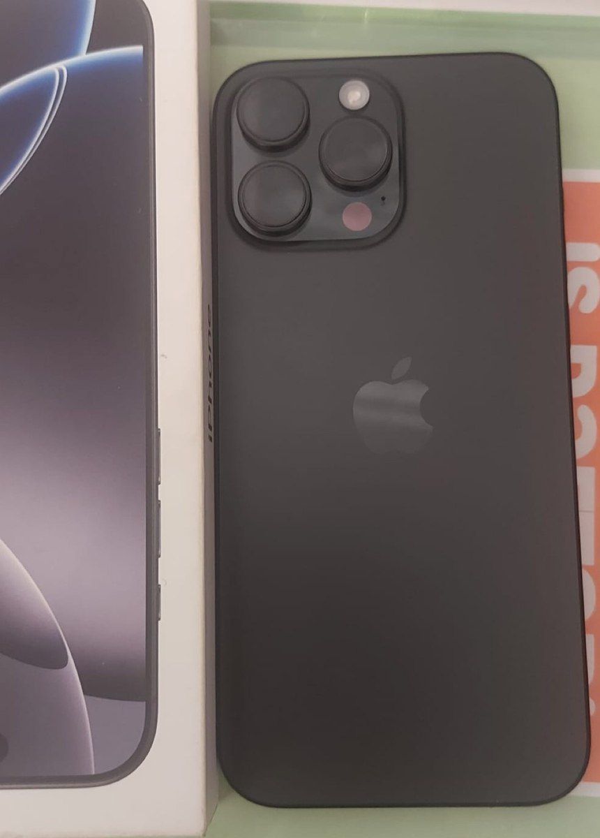 Apple iPhone 16 Pro Max Black Titanium 256GB/8GB — Smartfonlar, Bakı