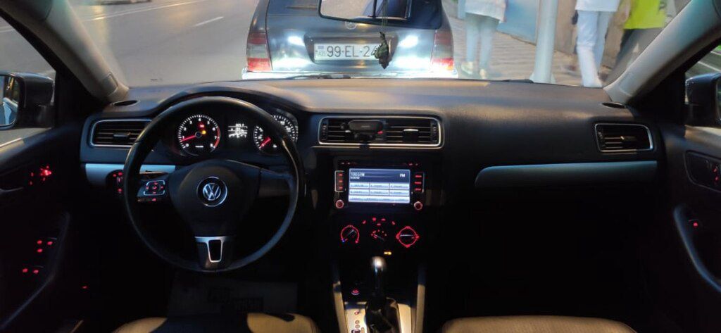 Volkswagen Jetta, 1.8 L, 2014 il, 197 949 km 77-CY-471 — Avtomobillər, Bakı (4)