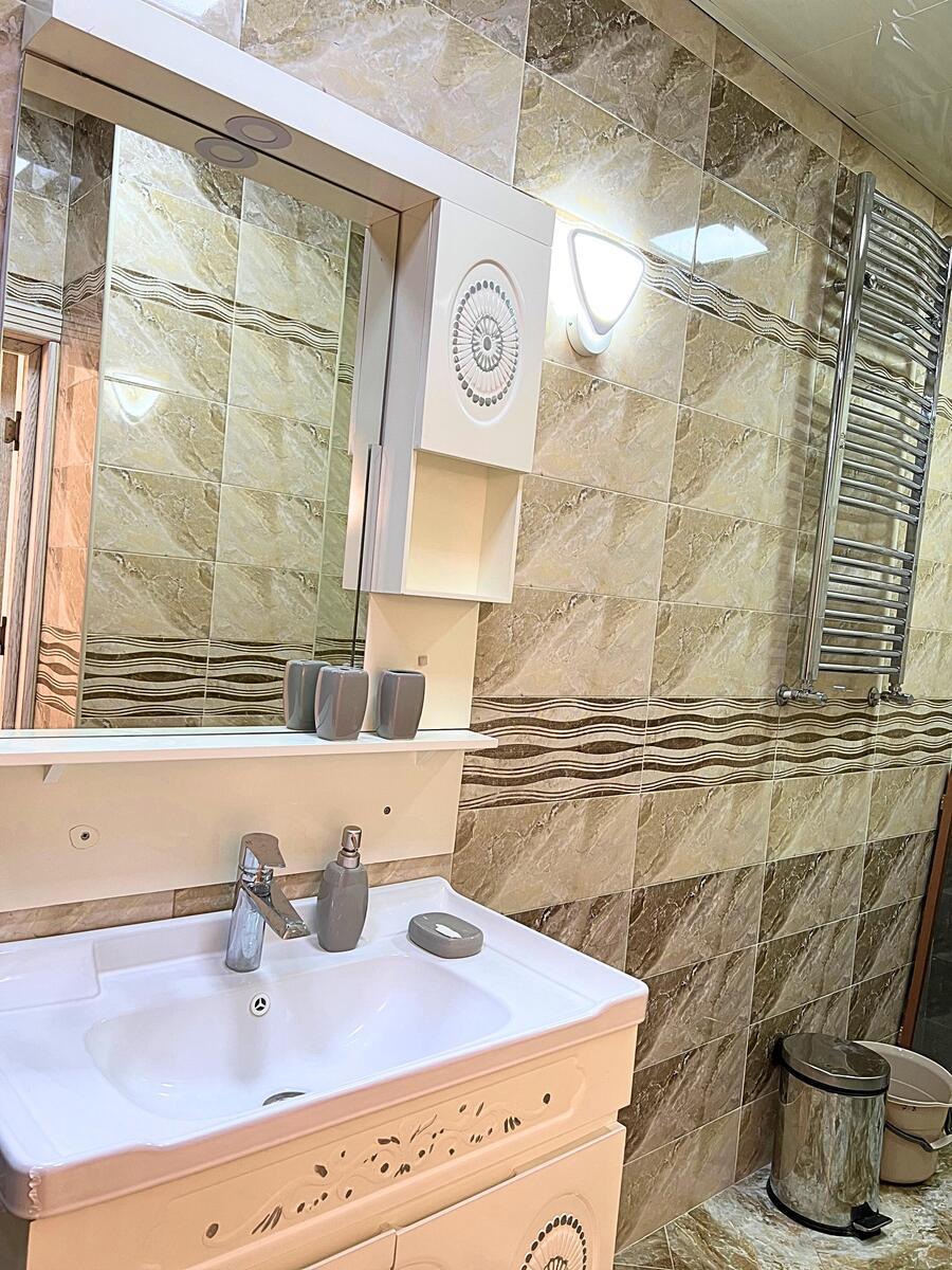 İcarəyə verilir 2 otaqlı yeni tikili 105 m² — Mənzil, Bakı (10)