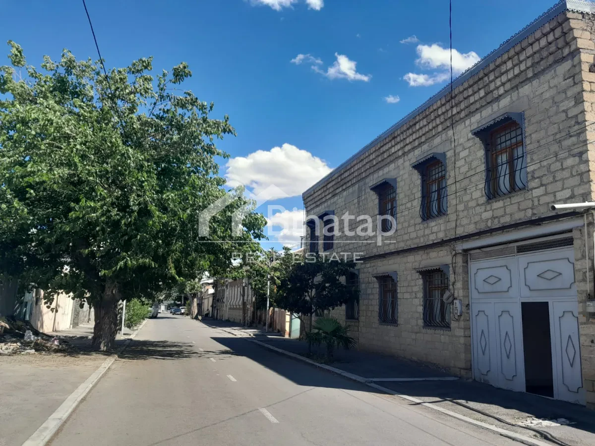 Satılır 10 otaqlı həyət evi / bağ evi 1006 m², Nizami rayonu, Gəncə — Ev, villa, Bakı (2)