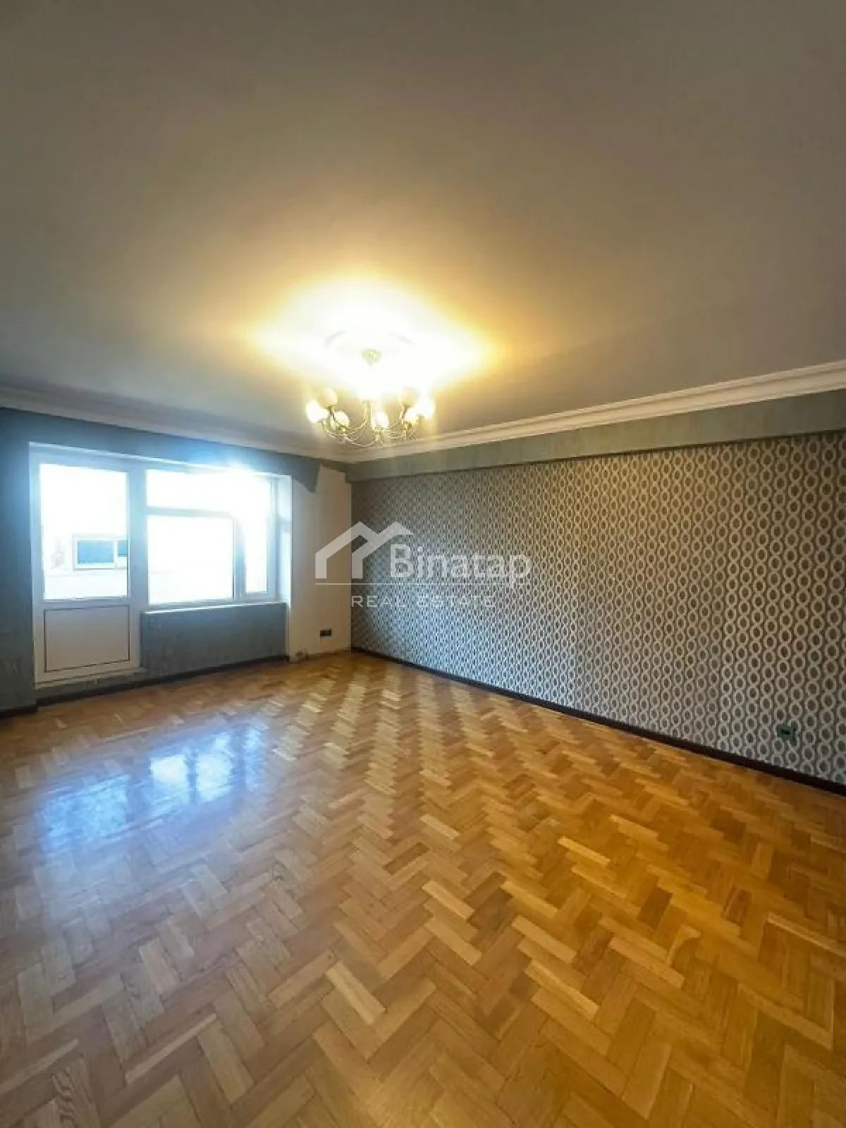Satılır 5 otaqlı köhnə tikili 180 m², Nizami metrosu, Yasamal rayonu — Mənzil, Bakı (3)