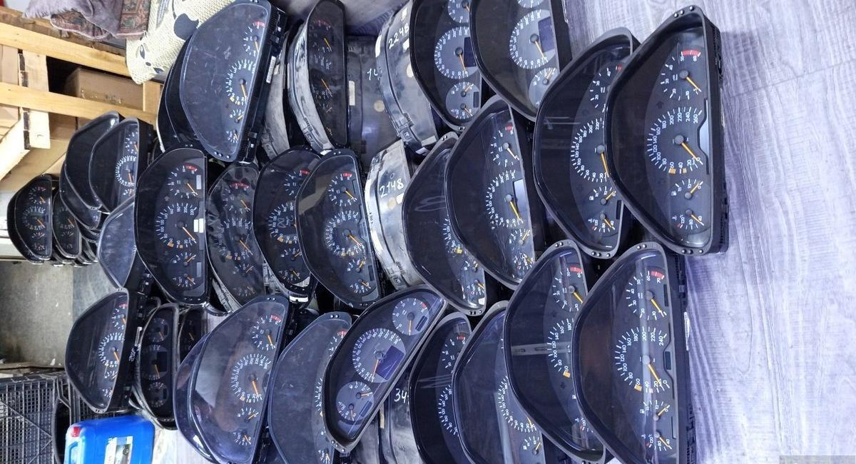 Avtomobil cihazlar paneli Mercedes-Benz 20-KM-240 — Avto, Bakı (9)