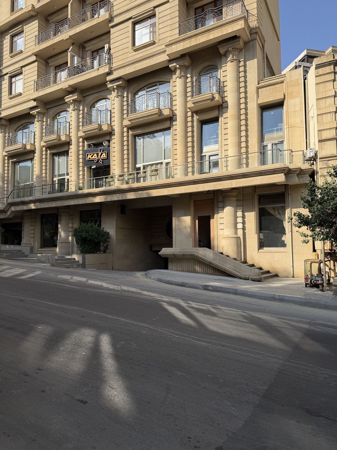 Satılır obyekt 578 m² — Əmlak, Bakı (2)