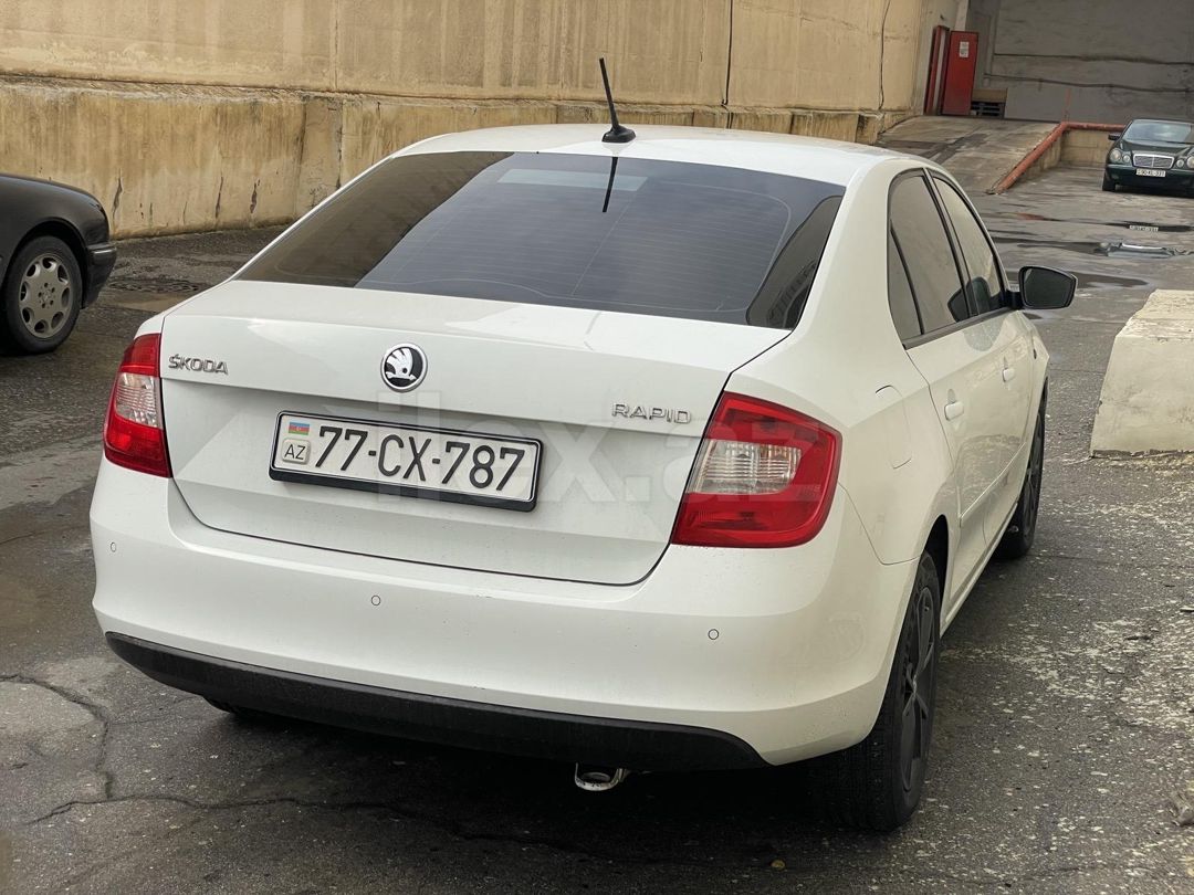 2016 Skoda Rapid, 1.6 L, 2016, 245,000 km 77-CX-787 — Avtomobillər, Bakı (3)