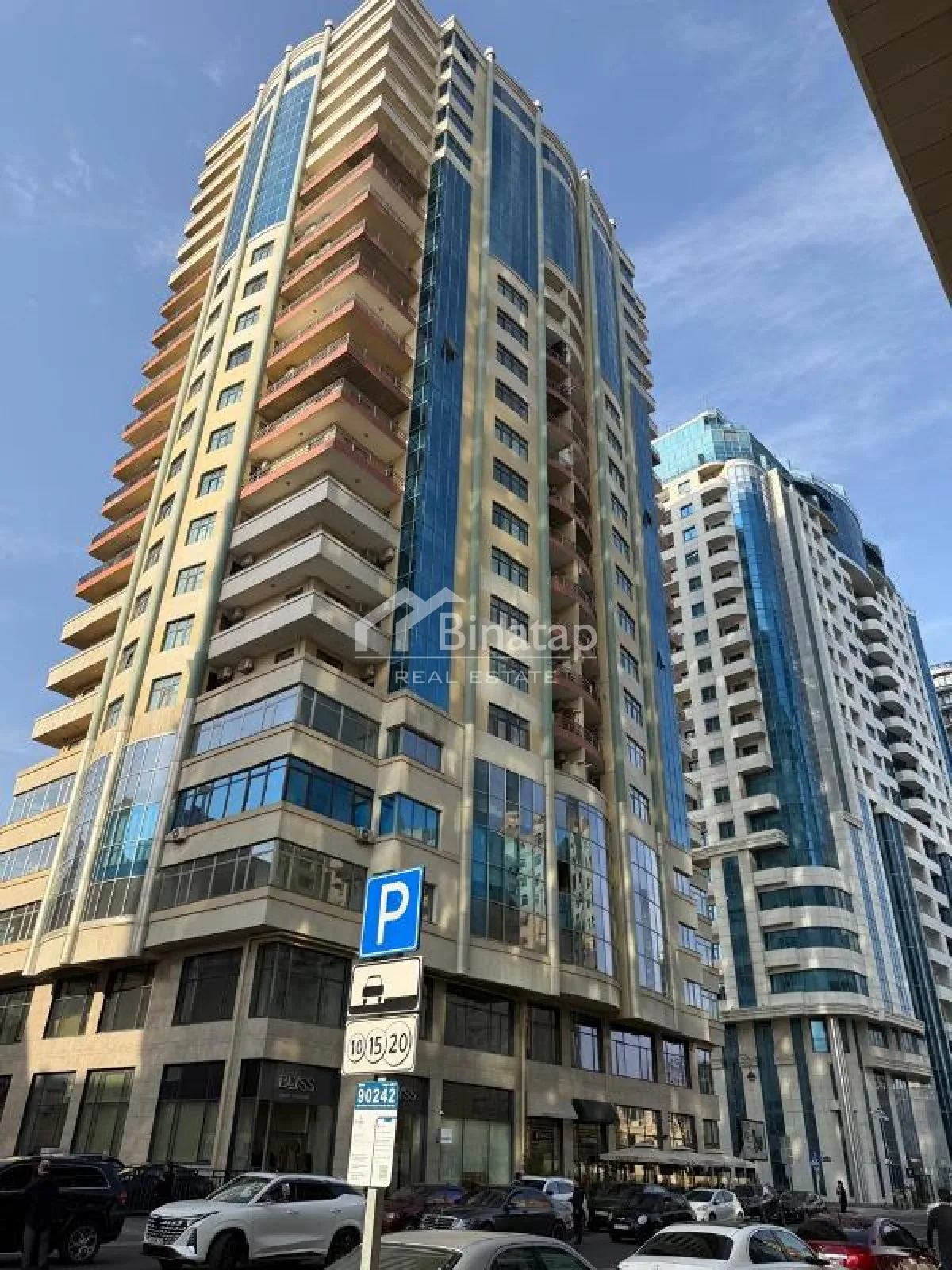 Satılır 4 otaqlı yeni tikili 240 m², Sahil metrosu, Səbail rayonu — Mənzil, Bakı