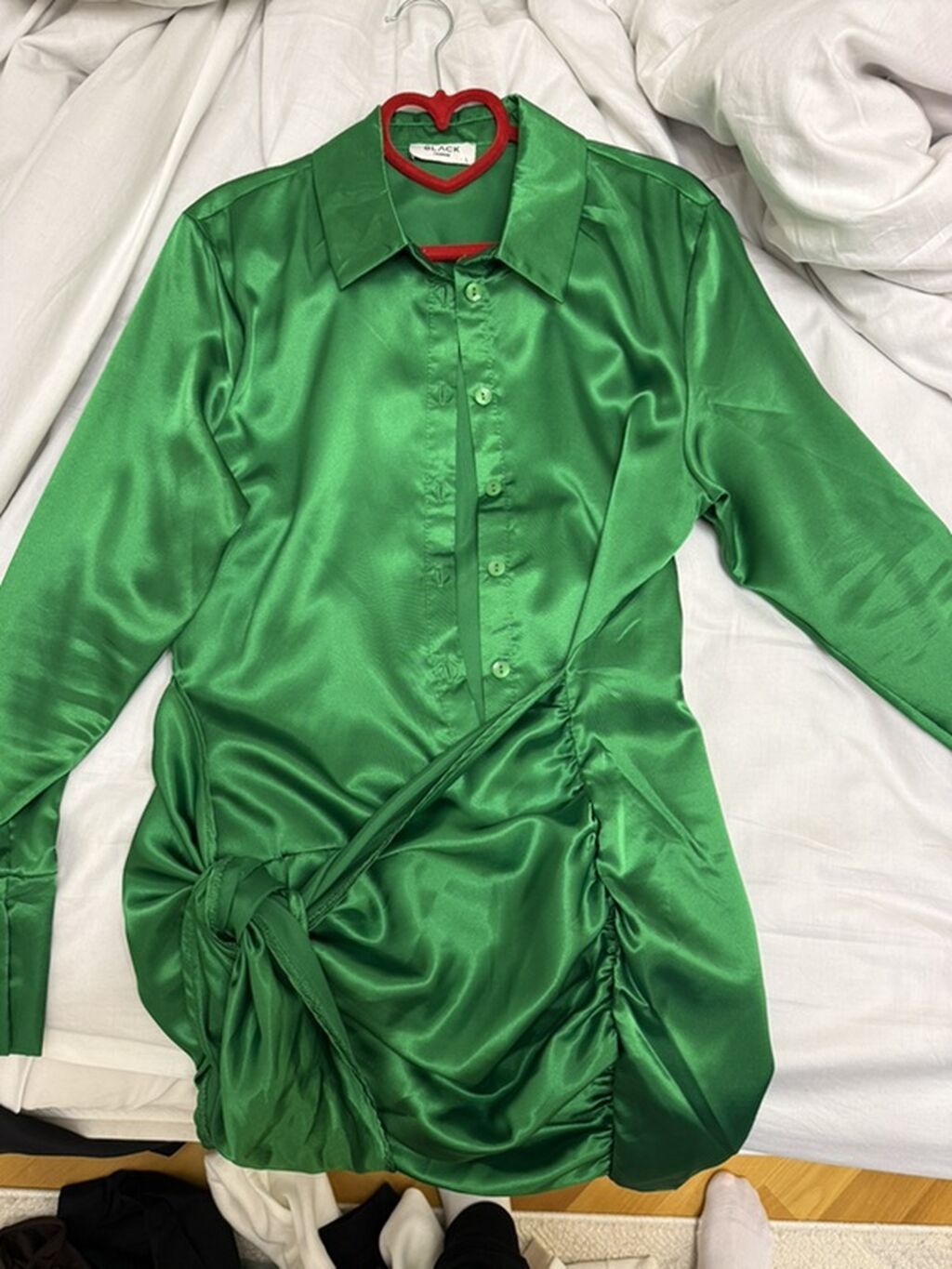Yaşıl saten köynək-paltar - Material: parlaq saten (ipək effekti) — Axşam paltarları, Bakı