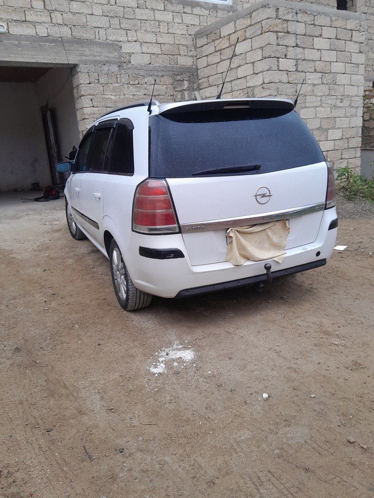 Opel Zafira, 1.9 L, 2005 il, 700 000 km — Avtomobillər, Bakı (3)