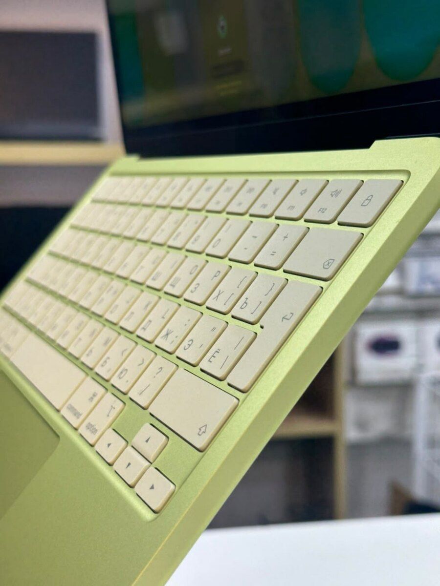 Apple MacBook Neo 5cikl 100Pil — Noutbuklar, Bakı (3)