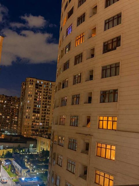 Satılır 3 otaqlı yeni tikili 140 m² — Bakı