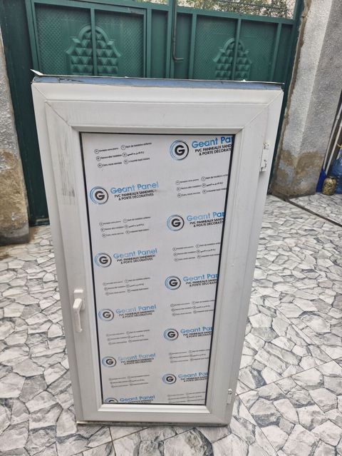 PVC qapı dəsti - Material: PVC profil (Skypen S-60), iç paneli Geant — 80 ₼ · Masazır · Pəncərələr, qapılar, balkonlar PVC qapı dəsti - Material: PVC profil (Skypen S-60), iç paneli Geant — Masazır