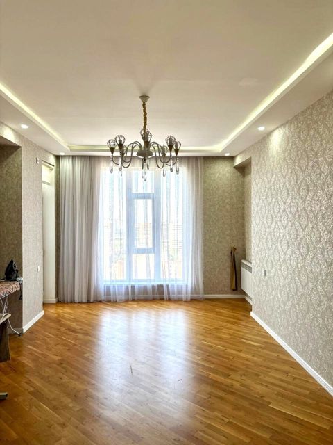 Satılır 4 otaqlı yeni tikili 115 m² — Bakı
