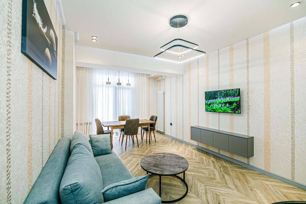 İcarəyə verilir 2 otaqlı yeni tikili 110 m² — Mənzil, Bakı (4)