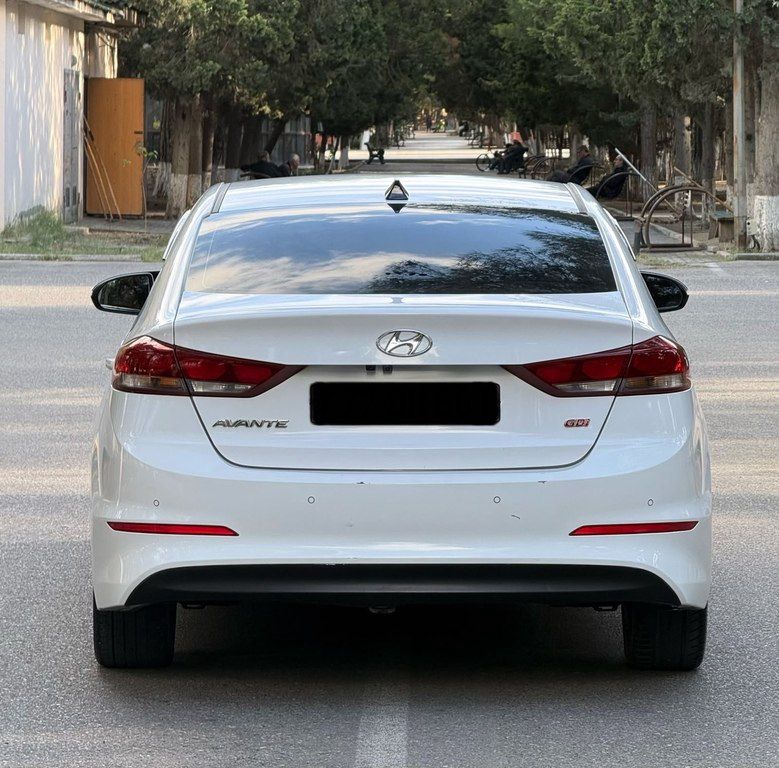 Hyundai Avante, 1.6 L, 2017 il, 133 000 km — Avtomobillər, Bakı (6)