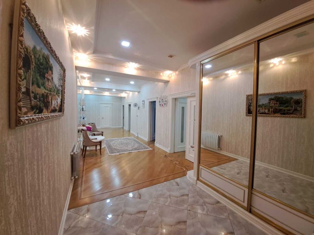Satılır 3 otaqlı yeni tikili 115 m² — Mənzil, Bakı