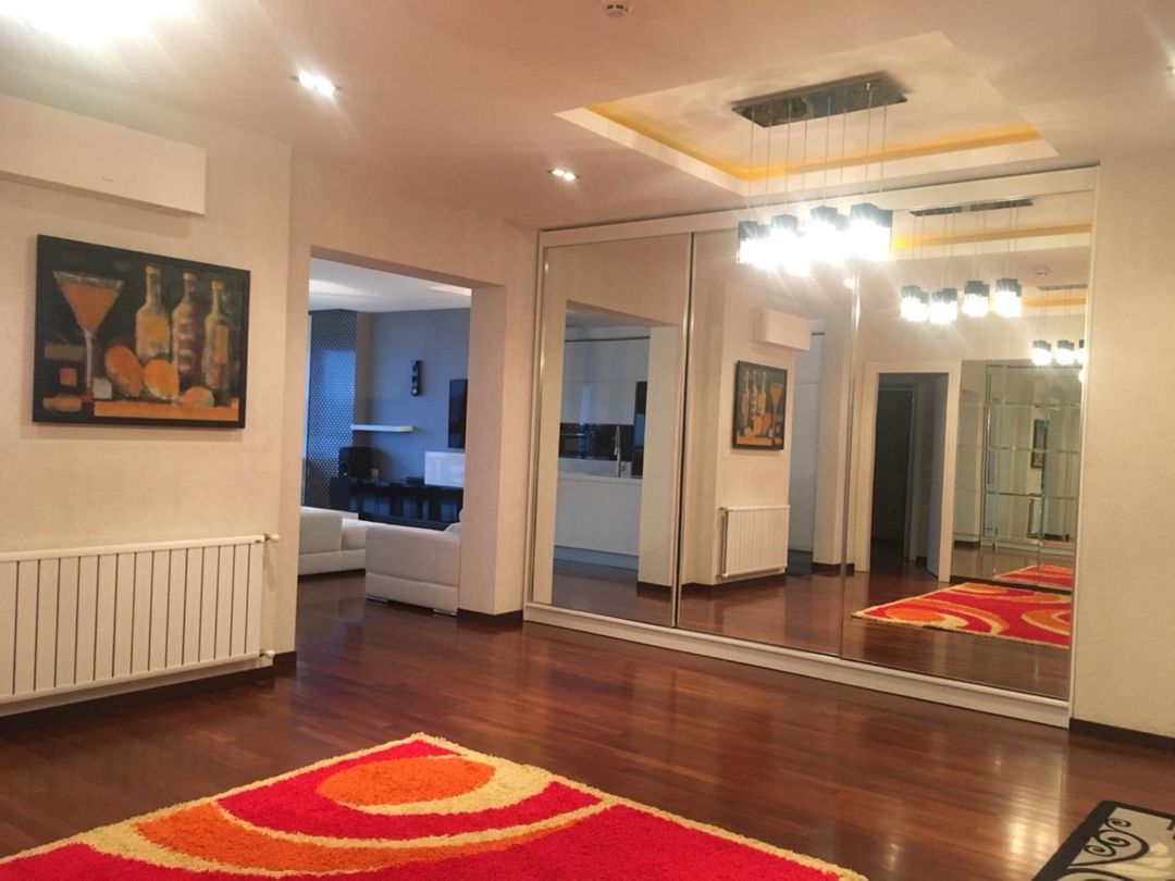 İcarəyə verilir 3 otaqlı yeni tikili 180 m² — Mənzil, Bakı (12)